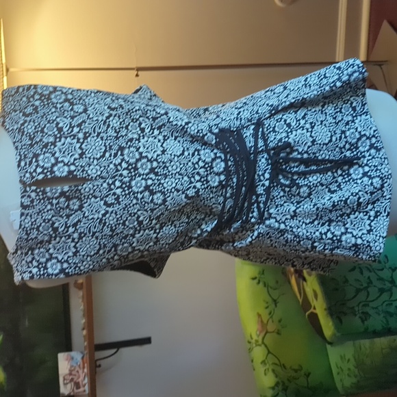 ANTHROPOLOGIE Vanessa Virginia Floral Lace Up Corset Back Sleeveless Top XL - Picture 5 of 9